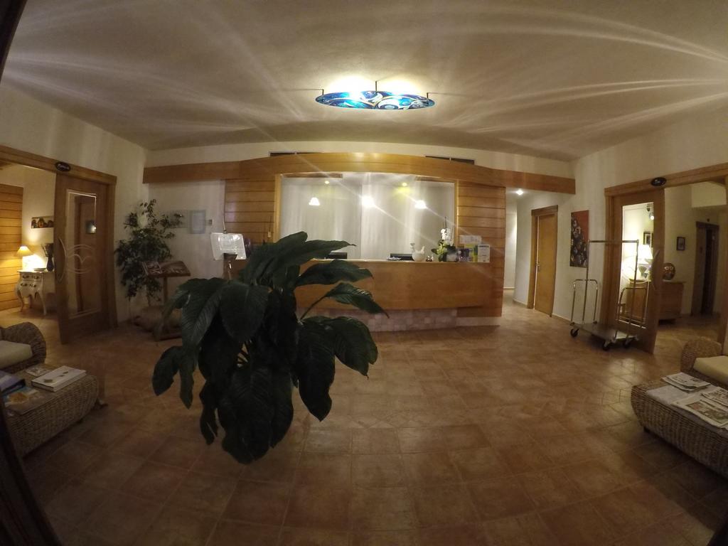 Hotel Villa Gustui Maris Cala Gonone Ngoại thất bức ảnh