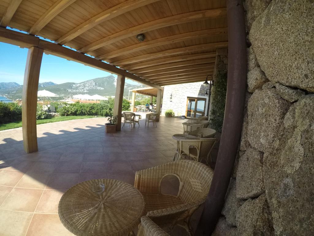 Hotel Villa Gustui Maris Cala Gonone Ngoại thất bức ảnh
