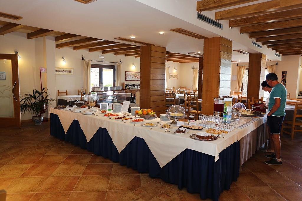 Hotel Villa Gustui Maris Cala Gonone Ngoại thất bức ảnh